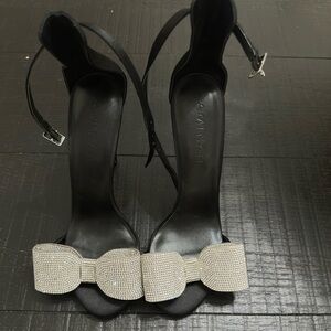 Aminah Abdul Jillil Black Heels with Silver Bow